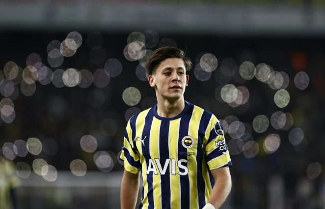 Milan Fenerbahçe'nin yıldızı Arda Güler için girişimlerini sürdürüyor