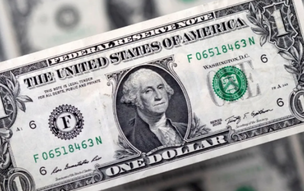 Faiz kararının ardından dolar yükselmeye devam ediyor