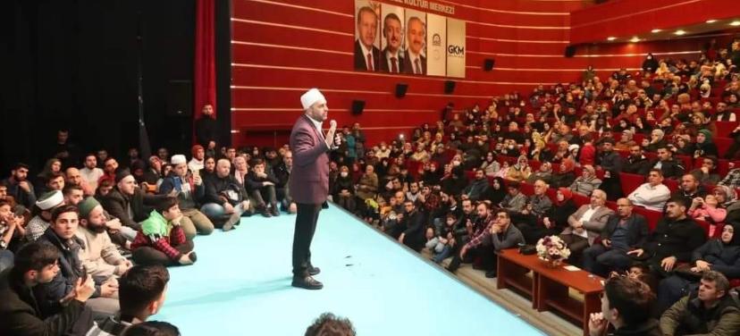 Bu konuşmacıya CHP'li kadınlardan tepki!