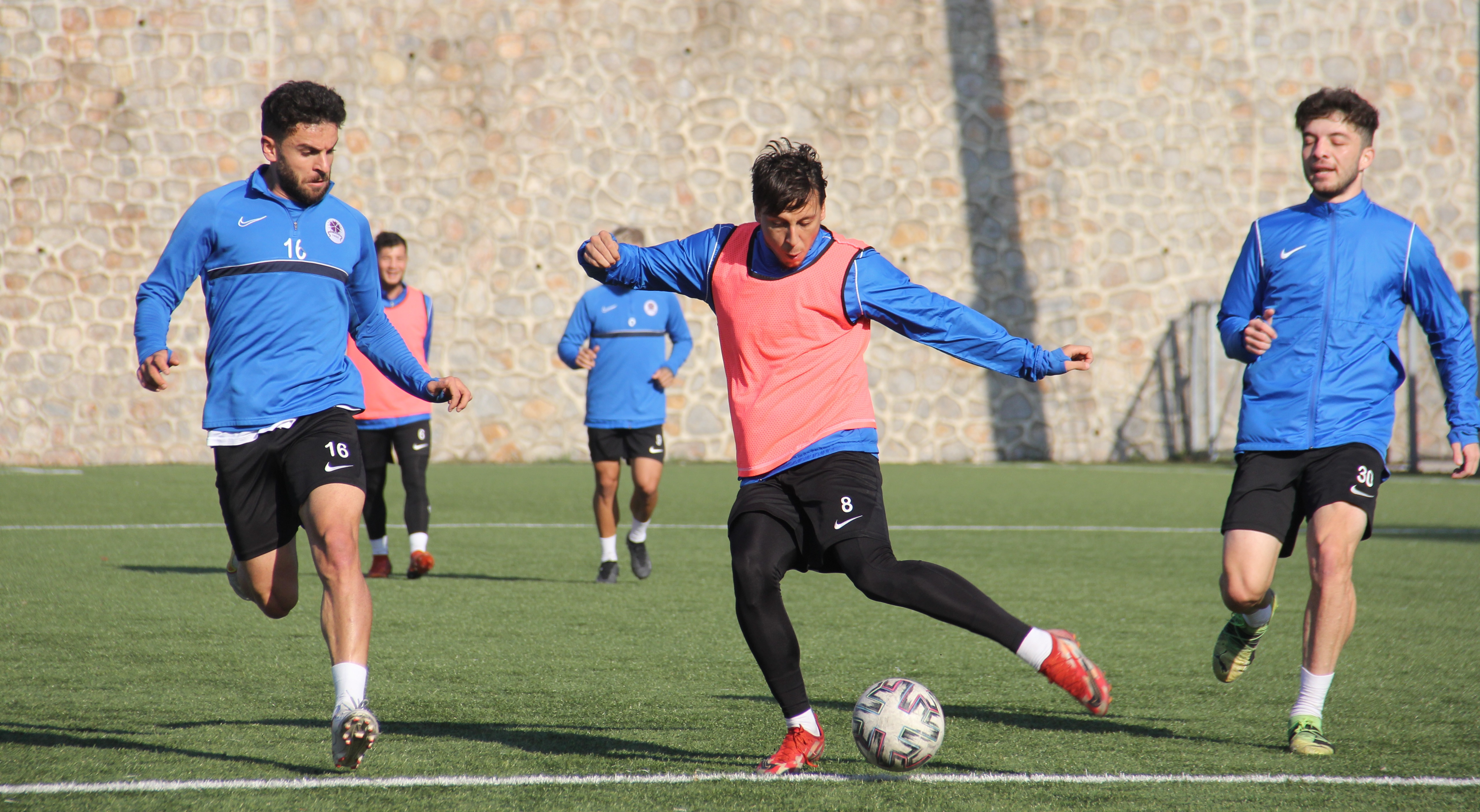 Gebzespor, Feriköy maçı hazırlıklarını sürdürüyor 